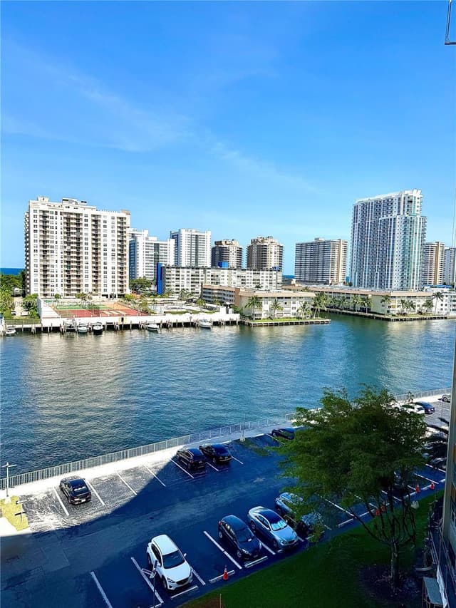 100 Golden Isles Dr # 806, Hallandale Beach FL 33009 - Hallandale Beach, FL - Photo 2