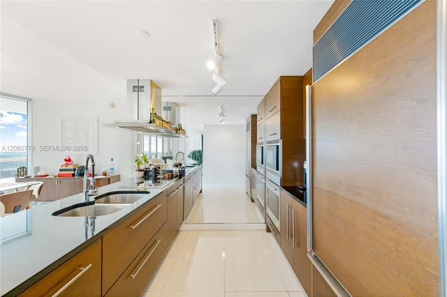 495 Brickell Ave # 4704, Miami FL 33131 - Miami, FL - Photo 3