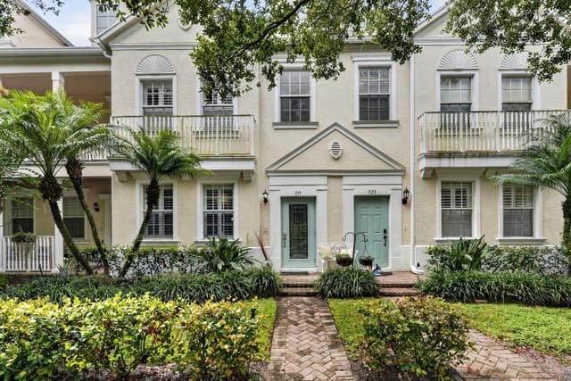 319 E BAY CEDAR Circle, Jupiter FL 33458 - Jupiter, FL - Photo 2