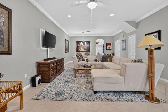 319 E BAY CEDAR Circle, Jupiter FL 33458 - Jupiter, FL - Photo 5