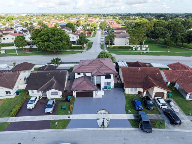 6332 SW 151st Pl, Miami FL 33193 - Miami, FL - Photo 2