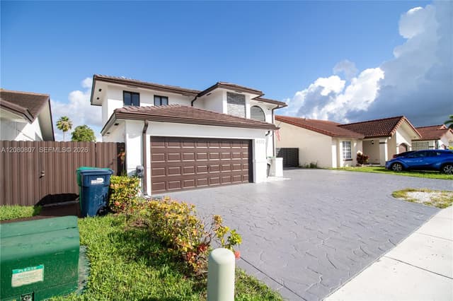 6332 SW 151st Pl, Miami FL 33193 - Miami, FL - Photo 4