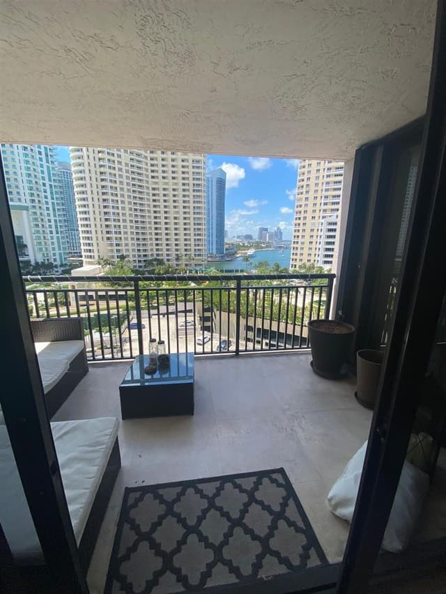 540 BRICKELL KEY Drive # 1214, Miami FL 33131 - Miami, FL - Photo 5