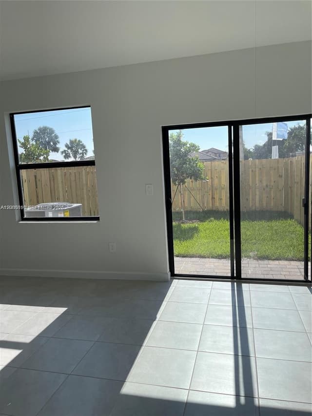 11872 SW 247th Ter, Homestead FL 33032 - Homestead, FL - Photo 5