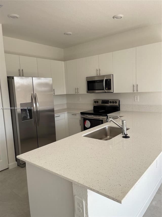 11872 SW 247th Ter, Homestead FL 33032 - Homestead, FL - Photo 4