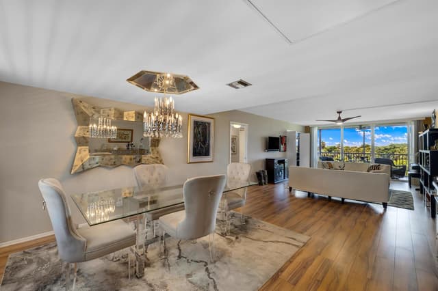 3960 Oaks Clubhouse Drive # 504, Pompano Beach FL 33069 - Pompano Beach, FL - Photo 2