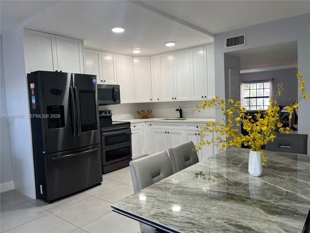12277 SW 16th Ter # Y, Miami FL 33175 - Miami, FL - Photo 5
