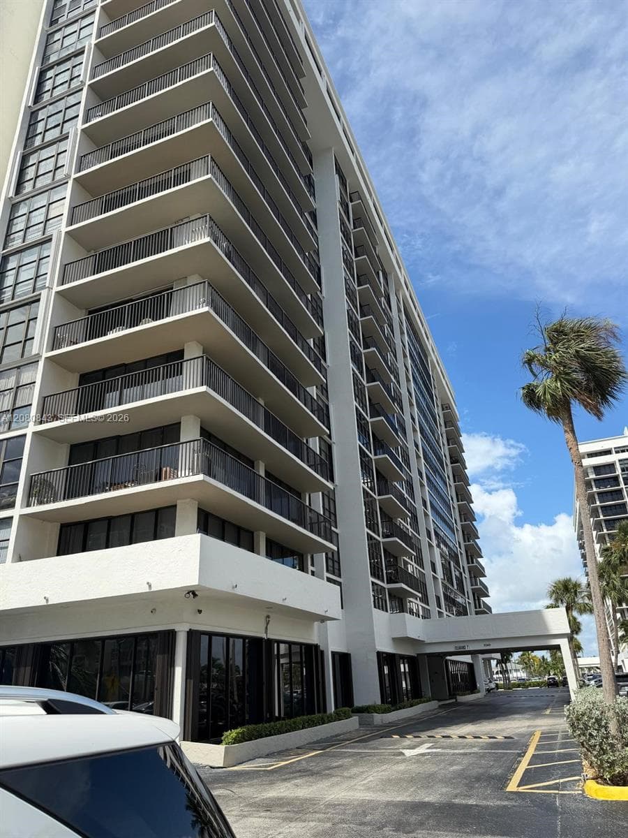 2049 S Ocean Dr # 407, Hallandale Beach FL 33009 - Hallandale Beach, FL - Photo 1