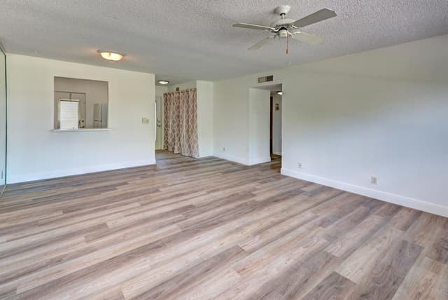 420 SE 2ND Avenue # 23, Deerfield Beach FL 33441 - Deerfield Beach, FL - Photo 5