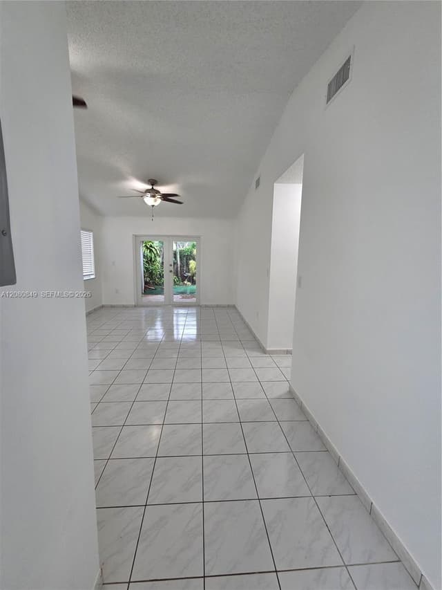 306 NW 114th Ave # 101, Sweetwater FL 33172 - Sweetwater, FL - Photo 7