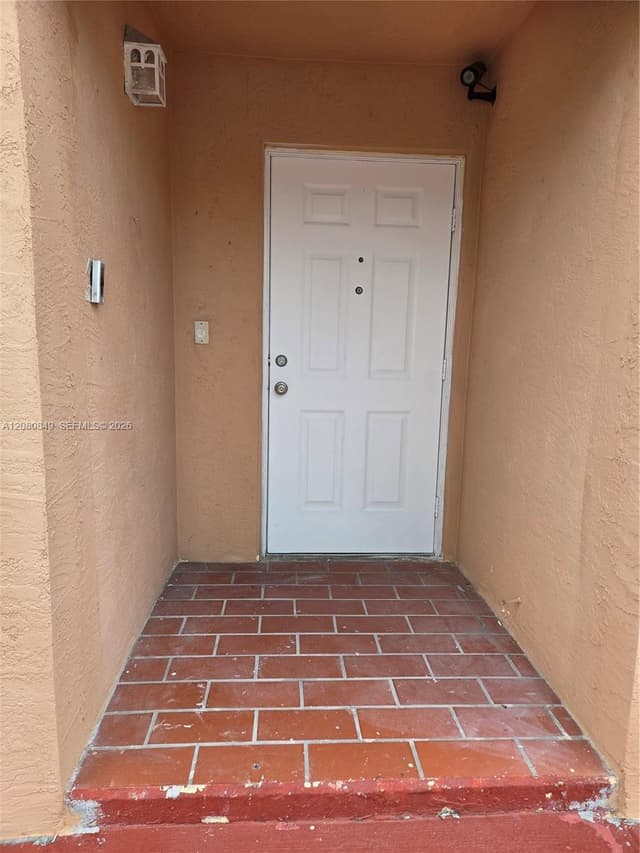 306 NW 114th Ave # 101, Sweetwater FL 33172 - Sweetwater, FL - Photo 3