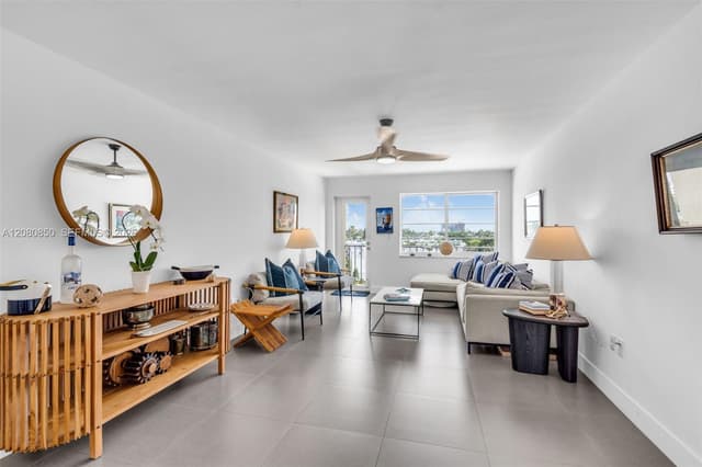 730 Pennsylvania Ave # 705, Miami Beach FL 33139 - Miami Beach, FL - Photo 5
