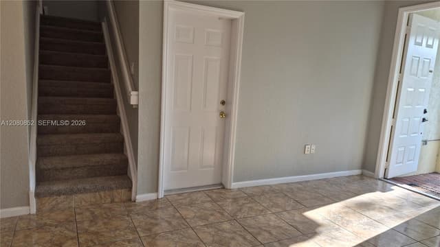 1908 NW 79th Way, Pembroke Pines FL 33024 - Pembroke Pines, FL - Photo 4