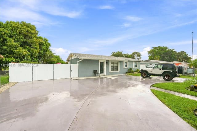 4111 NW 203rd Ln, Miami Gardens FL 33055 - Miami Gardens, FL - Photo 3