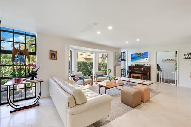 596 Fernwood Rd # B, Key Biscayne FL 33149 - Key Biscayne, FL - Photo 2