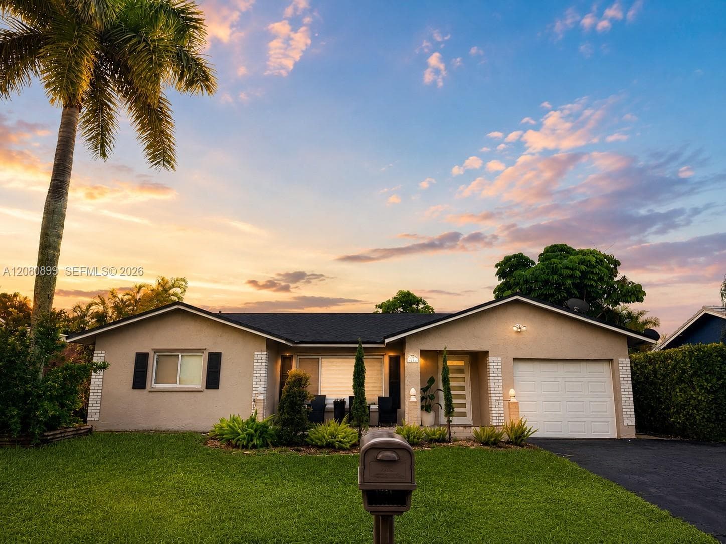 9416 NW 72nd Ct, Tamarac FL 33321 - Tamarac, FL - Photo 1