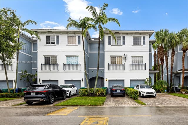 3513 NW 14th Ct # 3513, Lauderhill FL 33311 - Lauderhill, FL - Photo 3