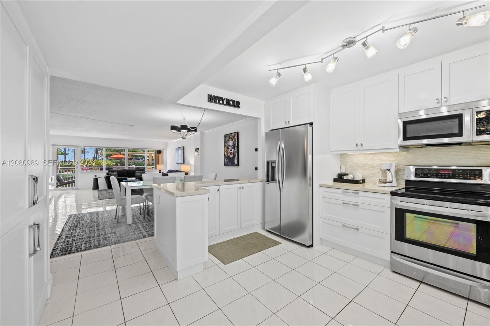328 N Ocean Blvd # 104, Pompano Beach FL 33062 - Pompano Beach, FL - Photo 1