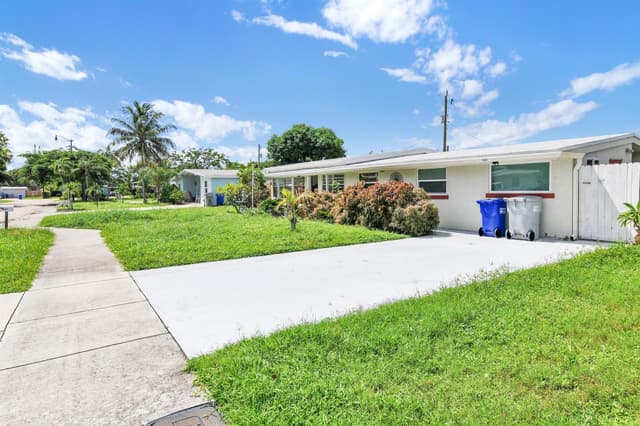 5221 NE 16TH Avenue, Pompano Beach FL 33064 - Pompano Beach, FL - Photo 5