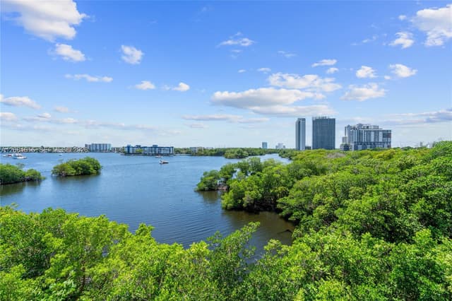 17111 Biscayne Blvd # 402, North Miami Beach FL 33160 - North Miami Beach, FL - Photo 2