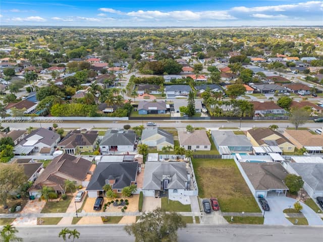 15480 SW 144th Ave, Miami FL 33177 - Miami, FL - Photo 2