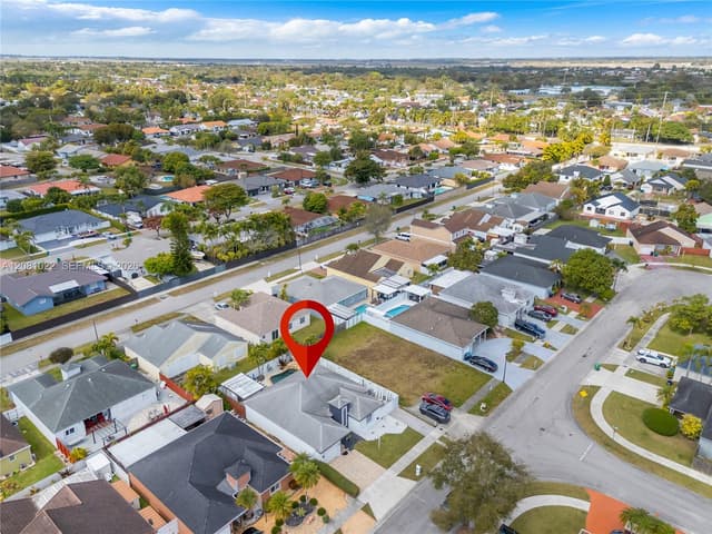15480 SW 144th Ave, Miami FL 33177 - Miami, FL - Photo 5