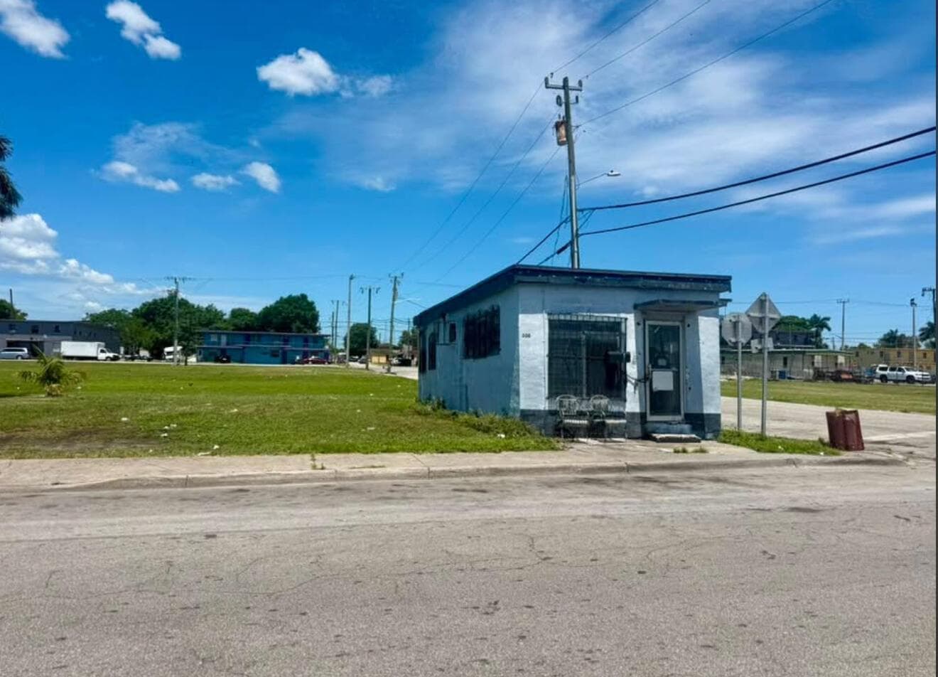 300 SW 5TH Street, Belle Glade FL 33430