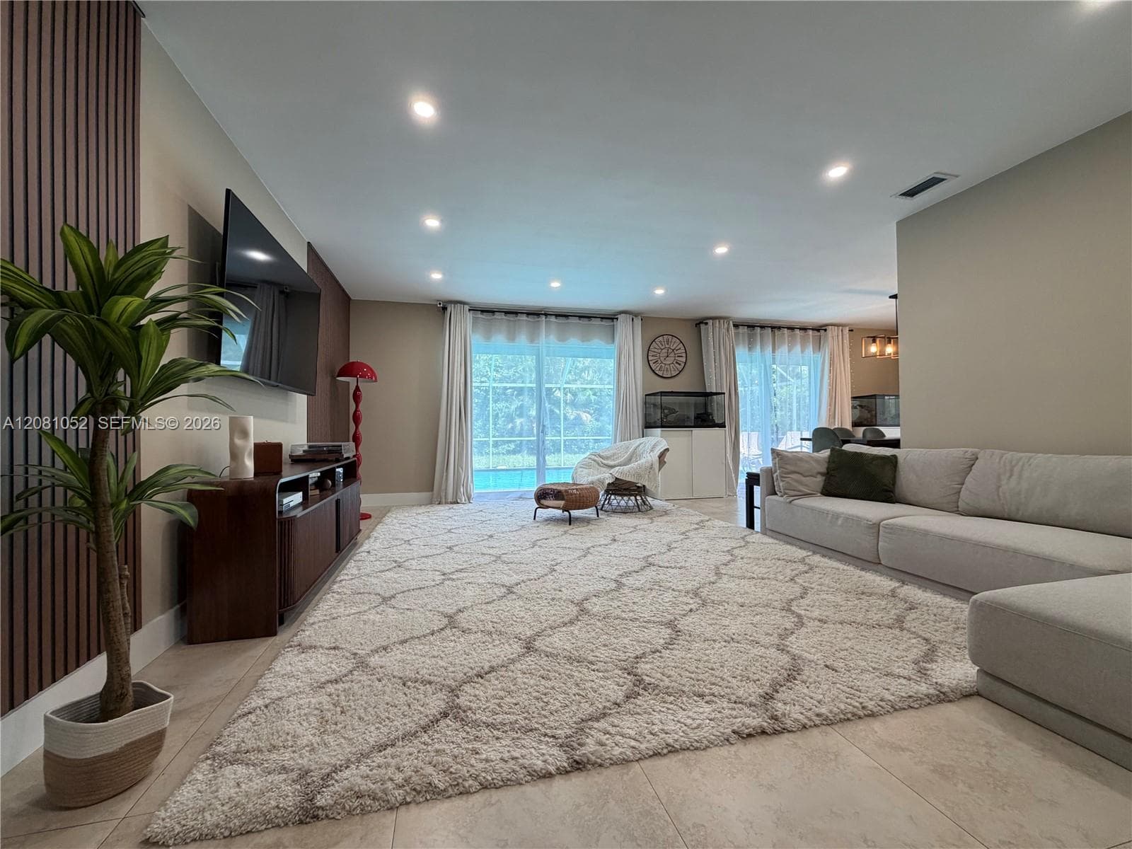 8203 NW 37th St, Coral Springs FL 33065 - Coral Springs, FL - Photo 1
