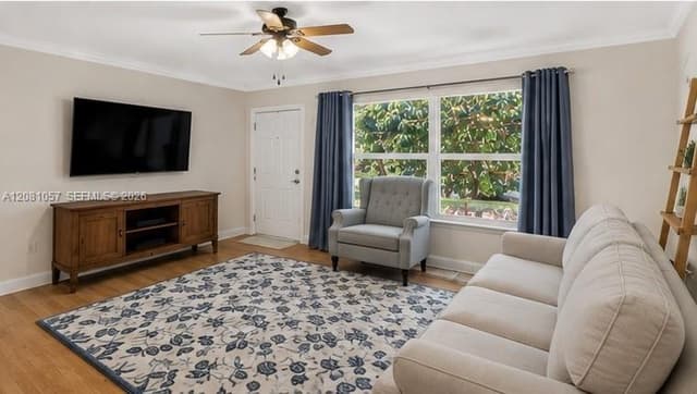 4554 NW 16th Ave, Tamarac FL 33309 - Tamarac, FL - Photo 2