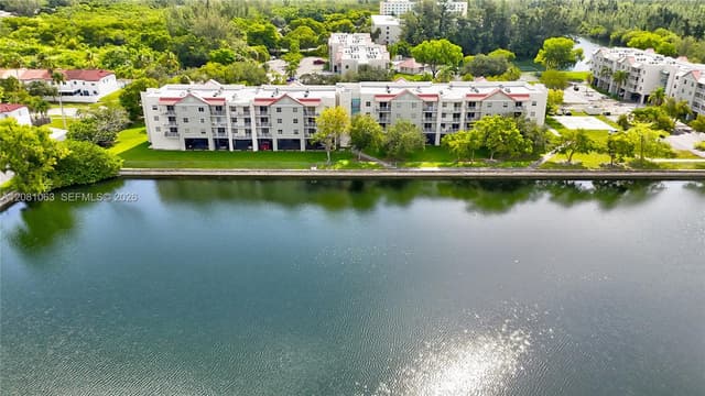 8260 SW 210th St # 308, Cutler Bay FL 33189 - Cutler Bay, FL - Photo 2