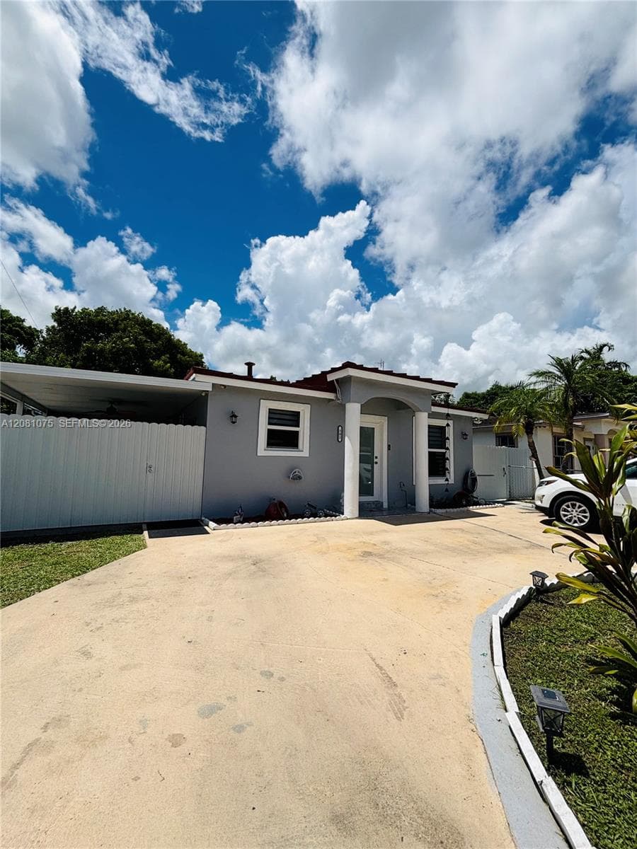502 NW 7th Ave, Homestead FL 33030 - Homestead, FL - Photo 1