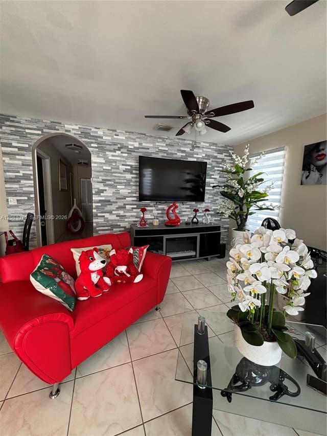 502 NW 7th Ave, Homestead FL 33030 - Homestead, FL - Photo 4