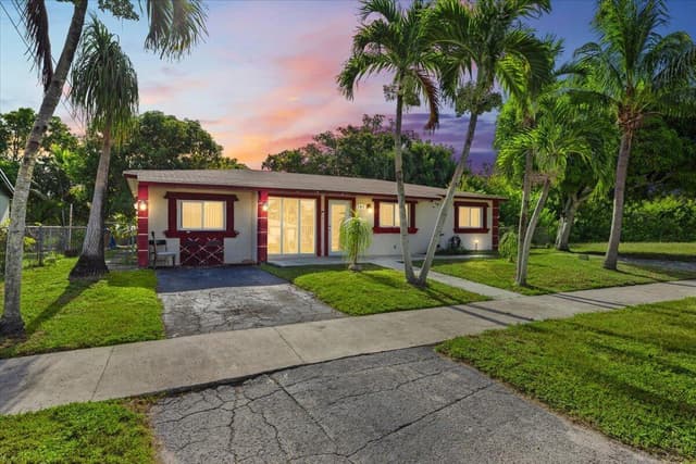 508 NE 2ND Terrace, Deerfield Beach FL 33441 - Deerfield Beach, FL - Photo 2