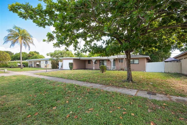 1024 Long Island Ave, Fort Lauderdale FL 33312 - Fort Lauderdale, FL - Photo 2