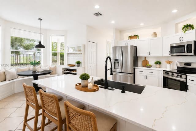 18222 SW 27 Street, Miramar FL 33029 - Miramar, FL - Photo 2