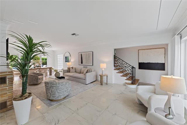 1065 NE 96th St, Miami Shores FL 33138 - Miami Shores, FL - Photo 5