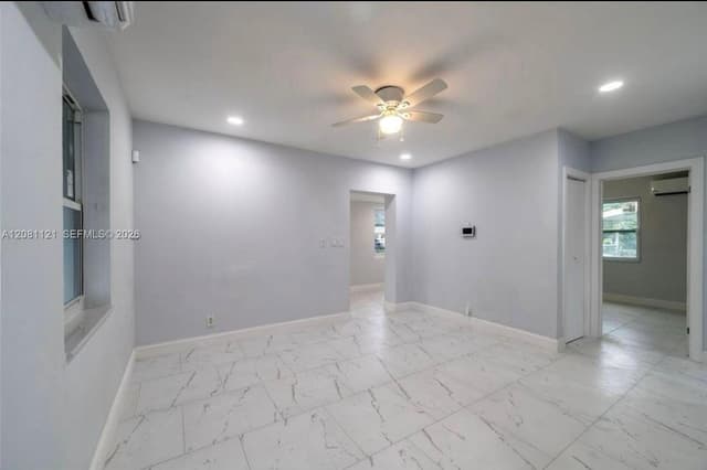 425 NW 14th Way, Fort Lauderdale FL 33311 - Fort Lauderdale, FL - Photo 3