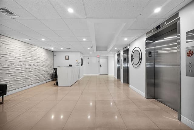 1600 S Ocean Dr, Hollywood FL 33019 - Hollywood, FL - Photo 2
