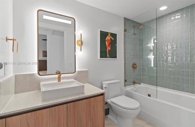 159 NE 6th St # 3603, Miami FL 33132 - Miami, FL - Photo 3
