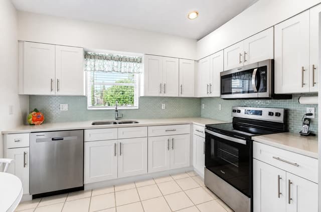 14050 Fair Isle Drive, Delray Beach FL 33446 - Delray Beach, FL - Photo 5