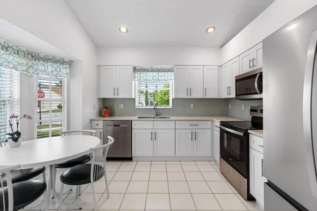 14050 Fair Isle Drive, Delray Beach FL 33446 - Delray Beach, FL - Photo 4