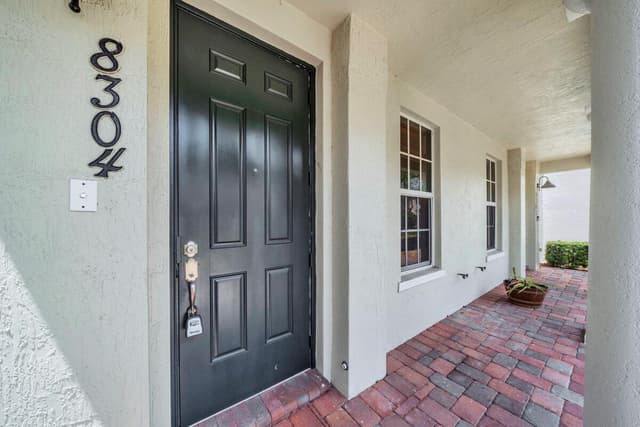 8304 NW 8th Terrace, Boca Raton FL 33487 - Boca Raton, FL - Photo 3