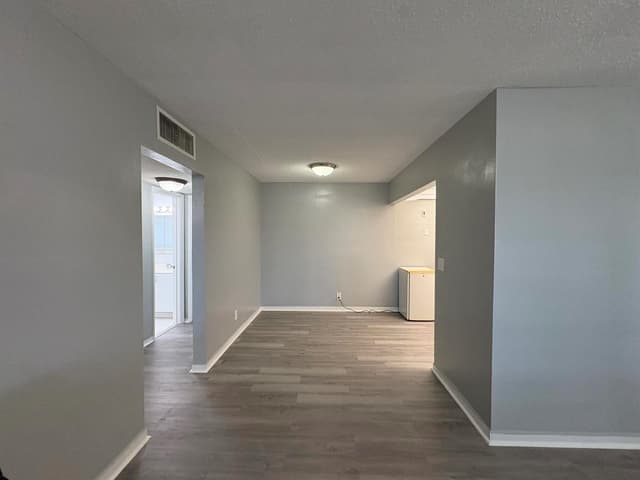 2031 DEWEY Street # 101, Hollywood FL 33020 - Hollywood, FL - Photo 4