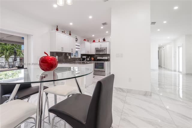 12485 SW 220th St, Miami FL 33170 - Miami, FL - Photo 3
