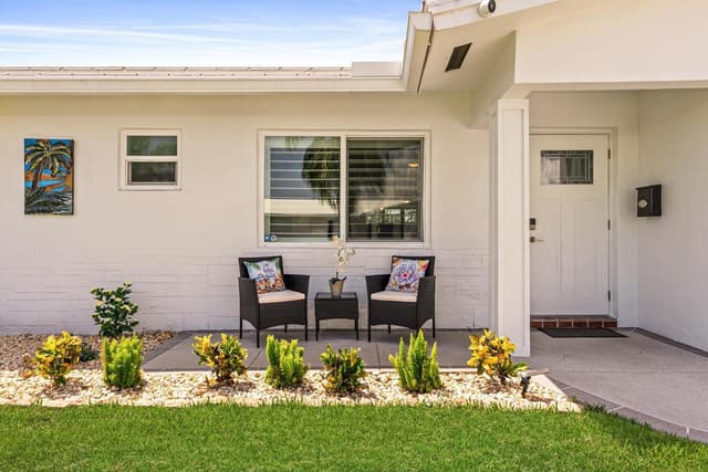 2390 SW 14th Avenue, Boynton Beach FL 33426 - Boynton Beach, FL - Photo 4