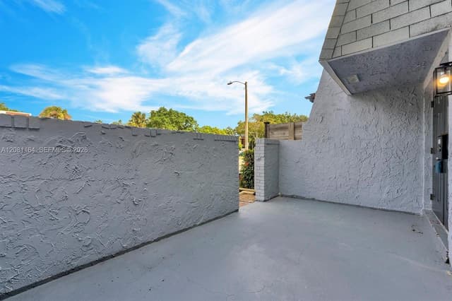 7402 NW 75th St, Tamarac FL 33321 - Tamarac, FL - Photo 5