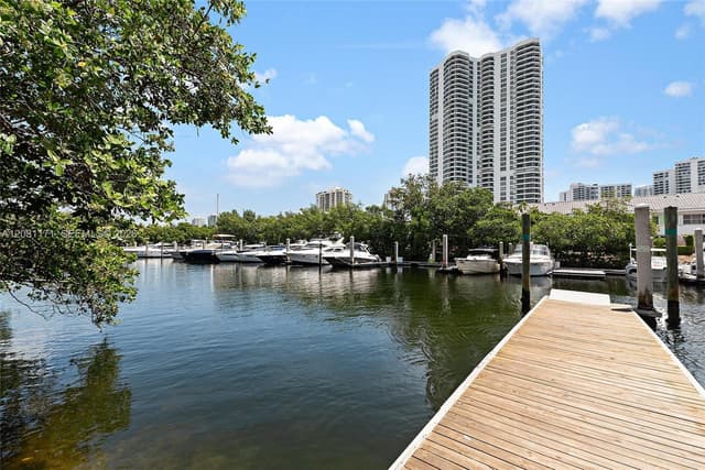 3400 NE 192nd St # 1707, Aventura FL 33180 - Aventura, FL - Photo 3