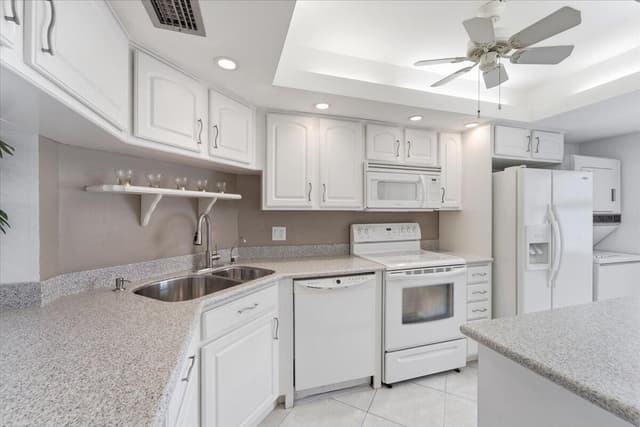 615 N RIVERSIDE Drive # 706, Pompano Beach FL 33062 - Pompano Beach, FL - Photo 3
