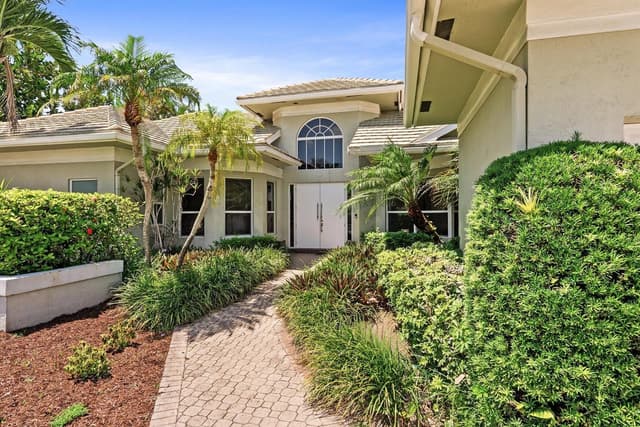 7876 Mandarin Drive, Boca Raton FL 33433 - Boca Raton, FL - Photo 5