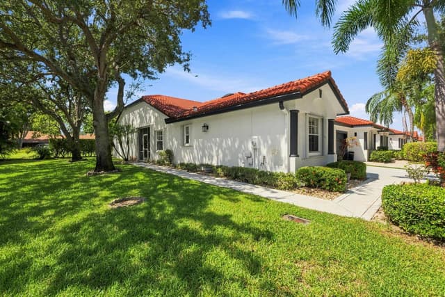 8088 VIA DI VENETO, Boca Raton FL 33496 - Boca Raton, FL - Photo 3